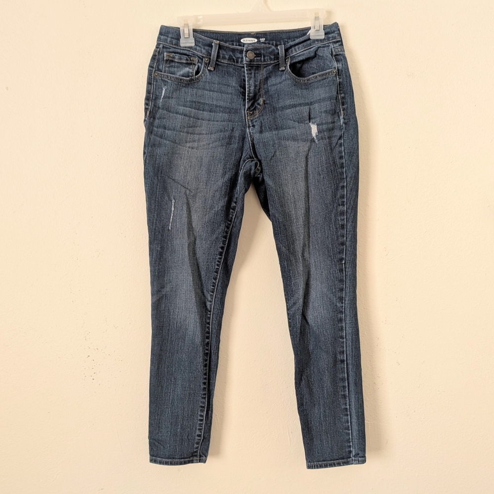 Old Navy Women's Curvy Skinny Jeans, Size 4 SHORT, Lightly Distressed